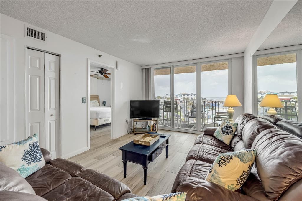 421 S ATLANTIC AVENUE 509 photo 22
