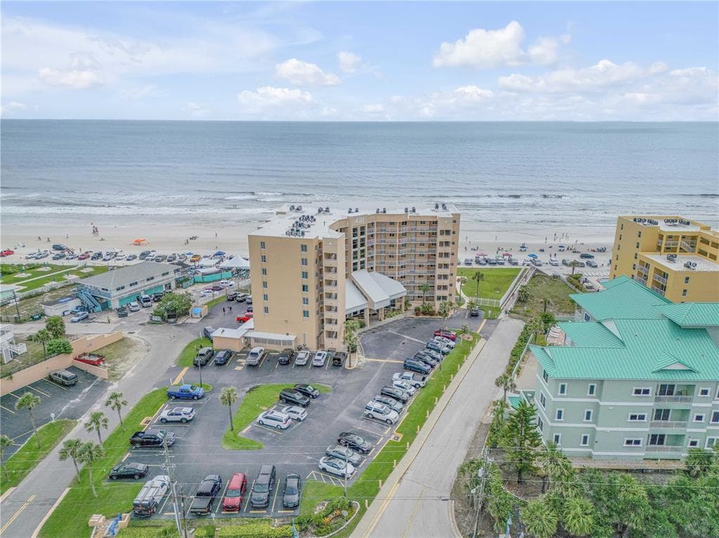 421 S ATLANTIC AVENUE 509 photo 3