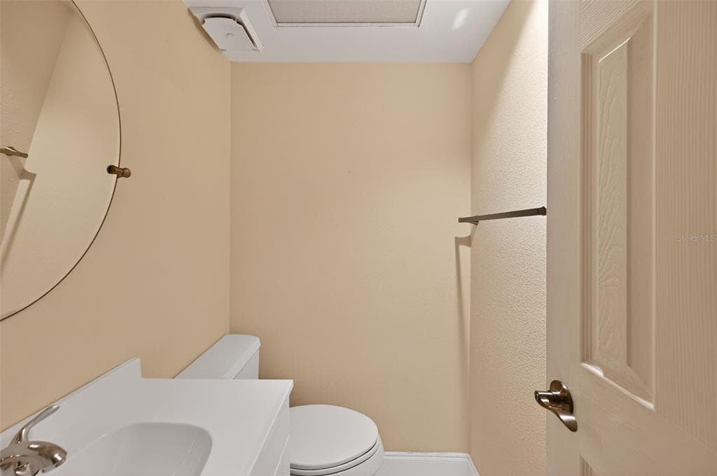 4758 JASPER DRIVE 104 photo 13