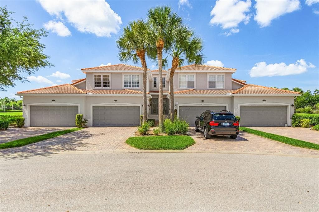 14081 BLACK BEAUTY DRIVE 1111 photo 1