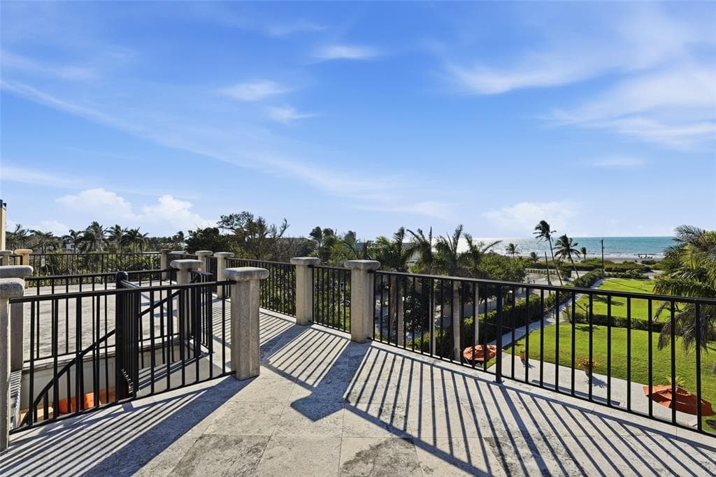 16205 CAPTIVA DRIVE photo 15
