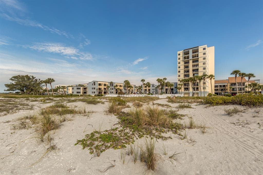 700 GOLDEN BEACH BOULEVARD 236 photo 6