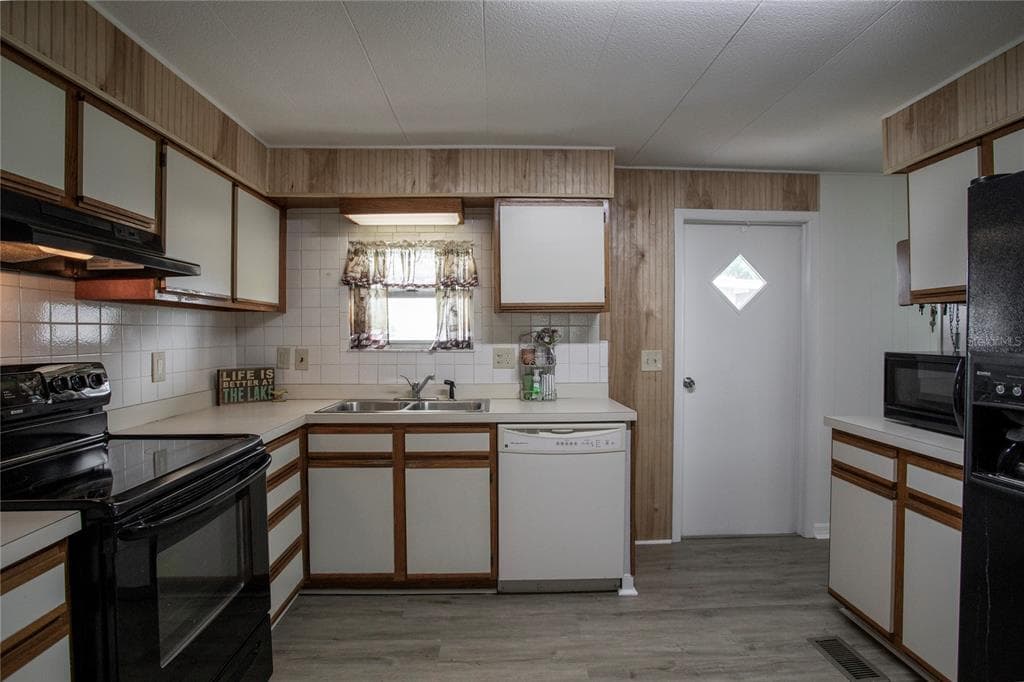 34232 ISLAND DRIVE photo 21