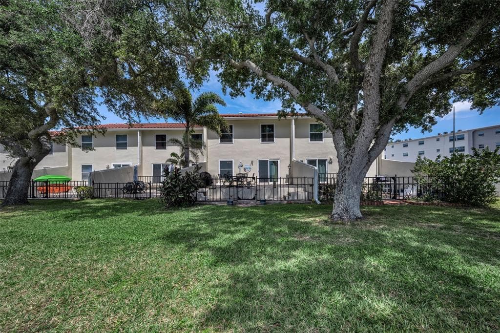 2700 BAYSHORE BOULEVARD 525 photo 6