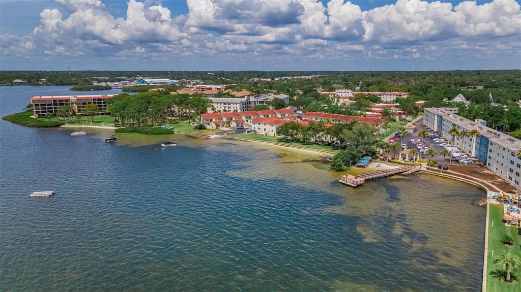 2700 BAYSHORE BOULEVARD 525 photo 3