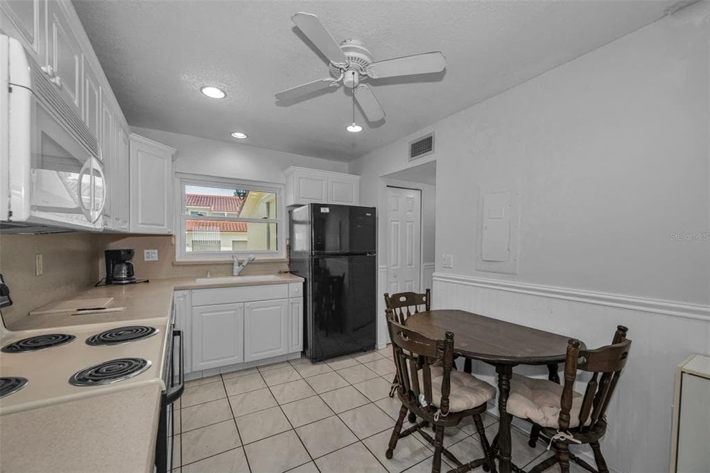 2700 BAYSHORE BOULEVARD 525 photo 24