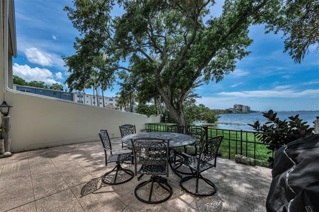2700 BAYSHORE BOULEVARD 525 photo 18