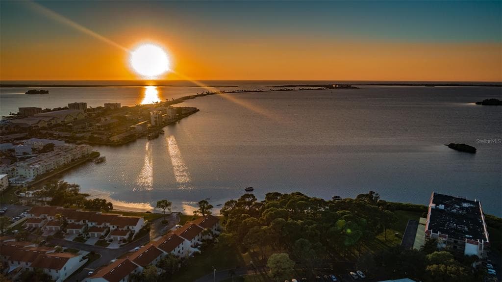 2700 BAYSHORE BOULEVARD 525 photo 21