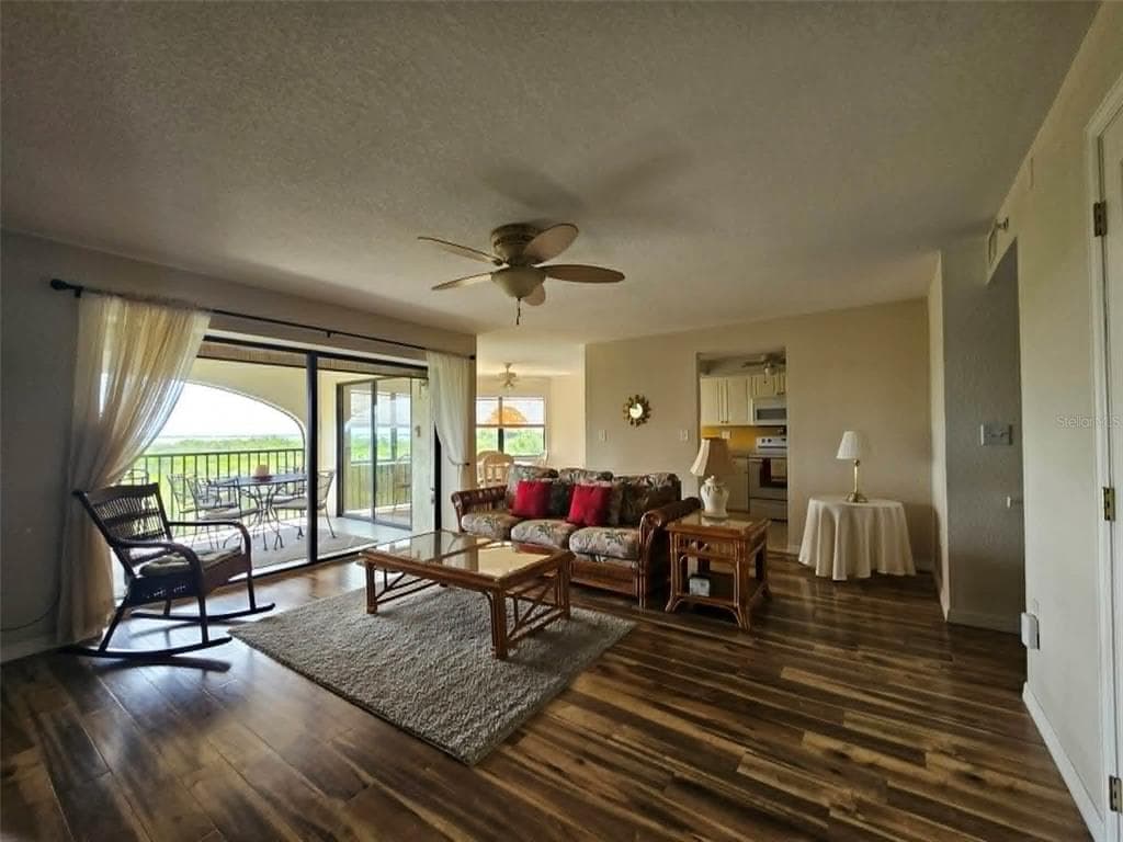 23465 HARBORVIEW ROAD 245 photo 9