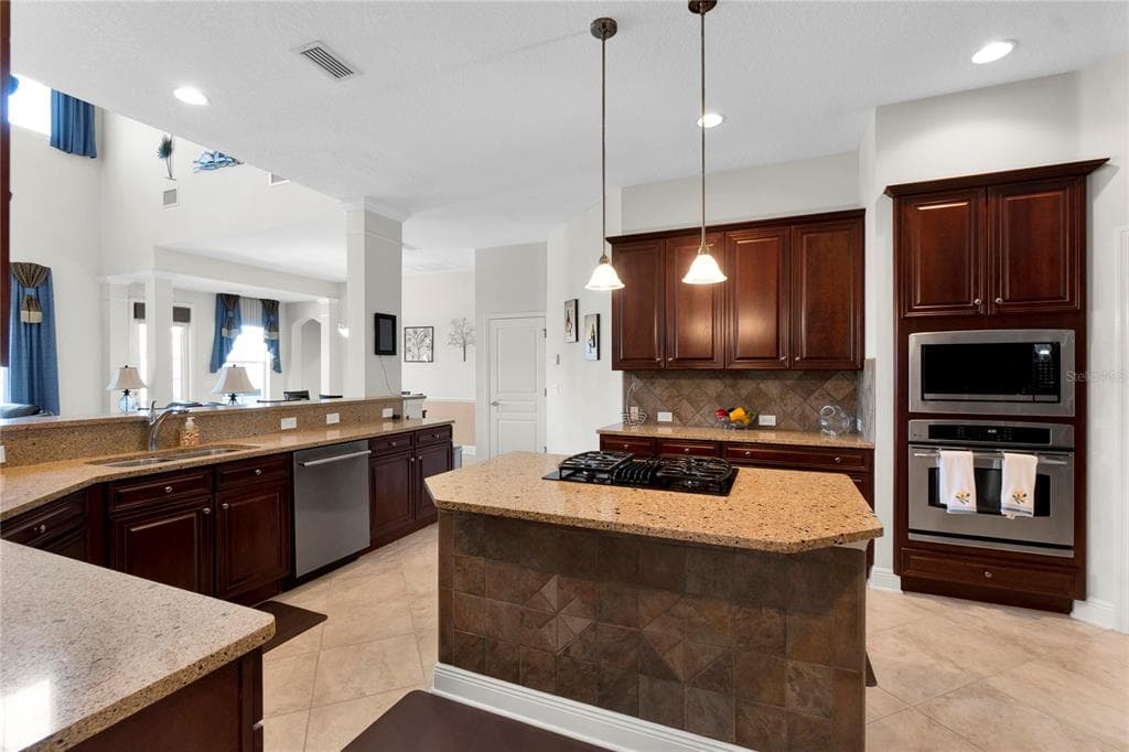 5727 SEA TROUT PLACE photo 7