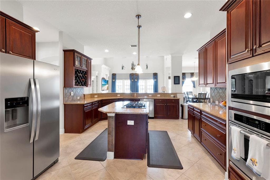 5727 SEA TROUT PLACE photo 10