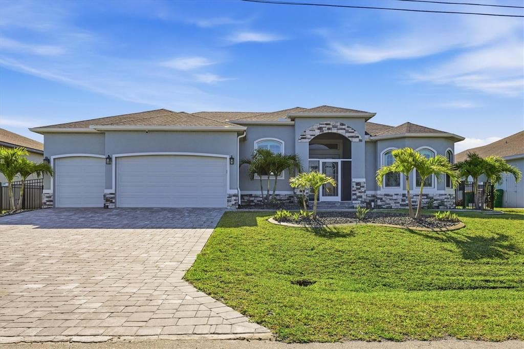 8314 TRACY CIRCLE photo 2