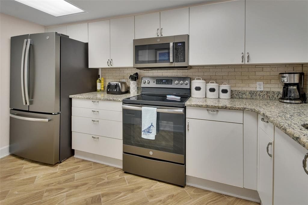 2967 S ATLANTIC AVENUE 504 photo 25