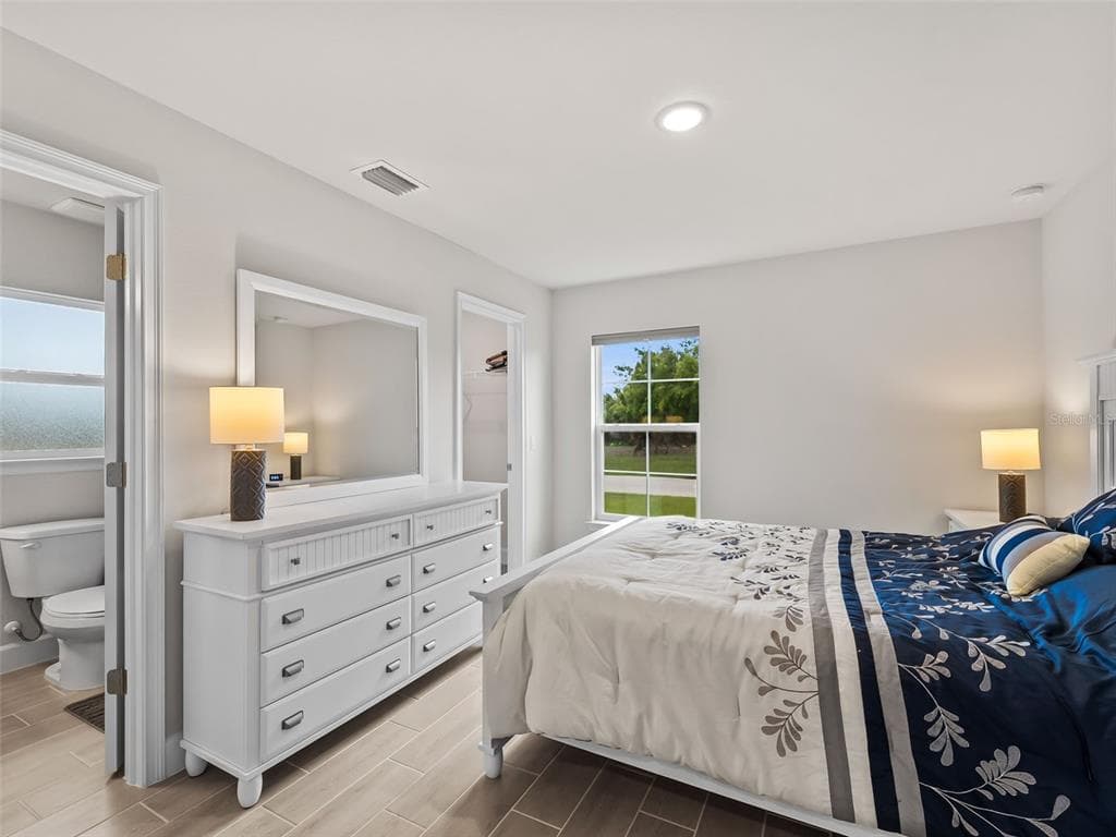 15712 ALDAMA CIRCLE photo 23