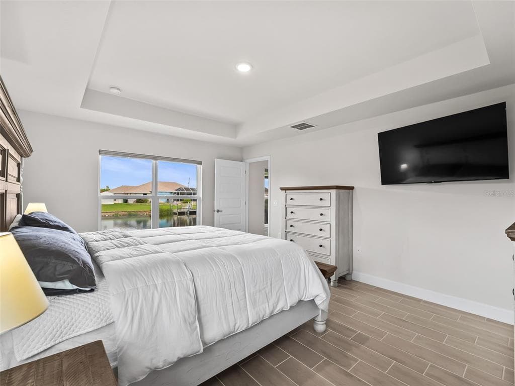 15712 ALDAMA CIRCLE photo 6