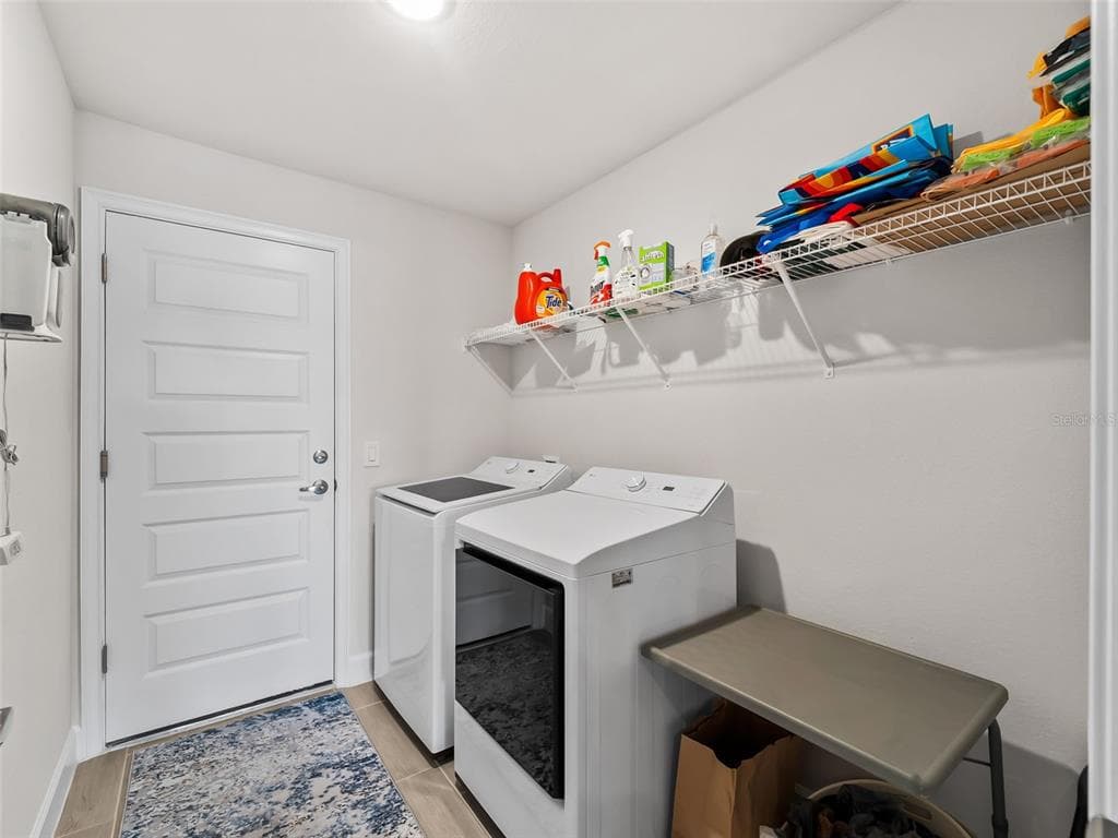 15712 ALDAMA CIRCLE photo 12