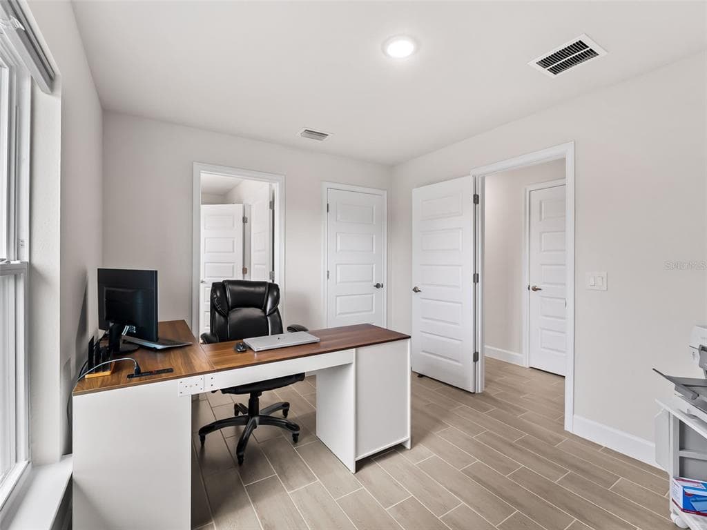 15712 ALDAMA CIRCLE photo 18