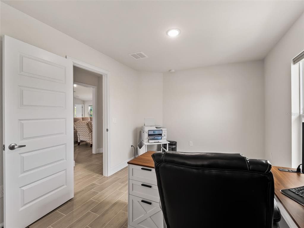 15712 ALDAMA CIRCLE photo 19