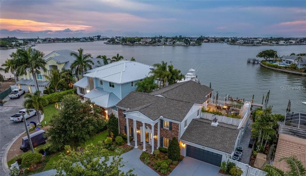 4545 HARBOR HILLS DRIVE photo 1