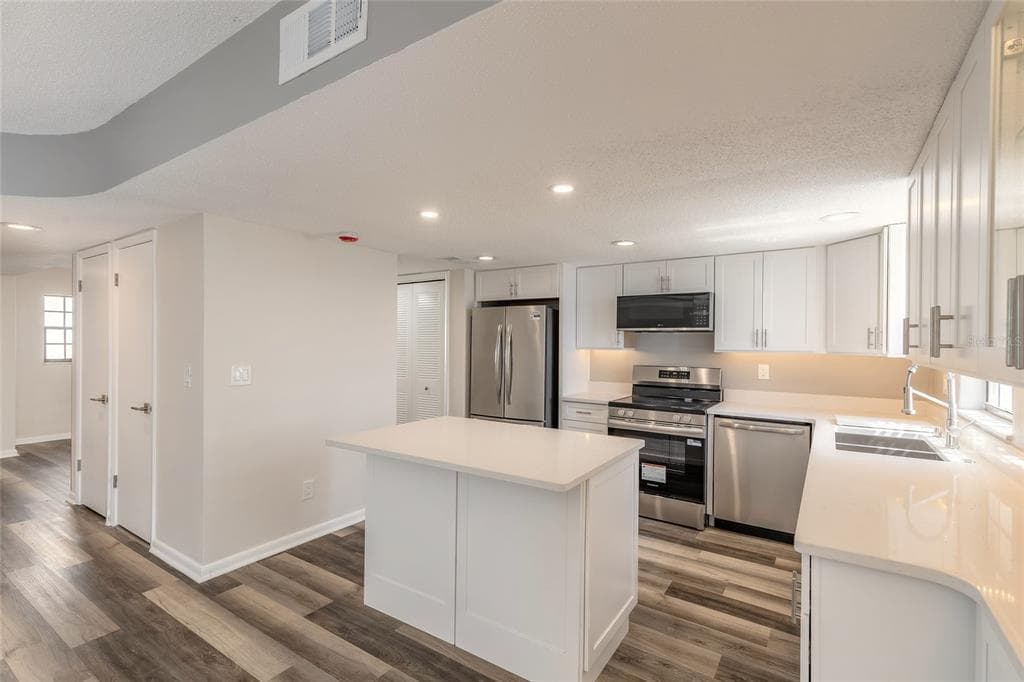 625 N HALIFAX AVENUE #23 5