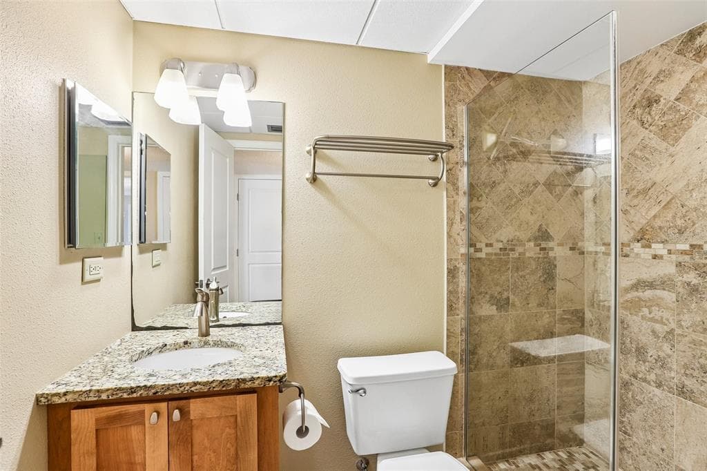 450 S GULFVIEW BOULEVARD 703 photo 16