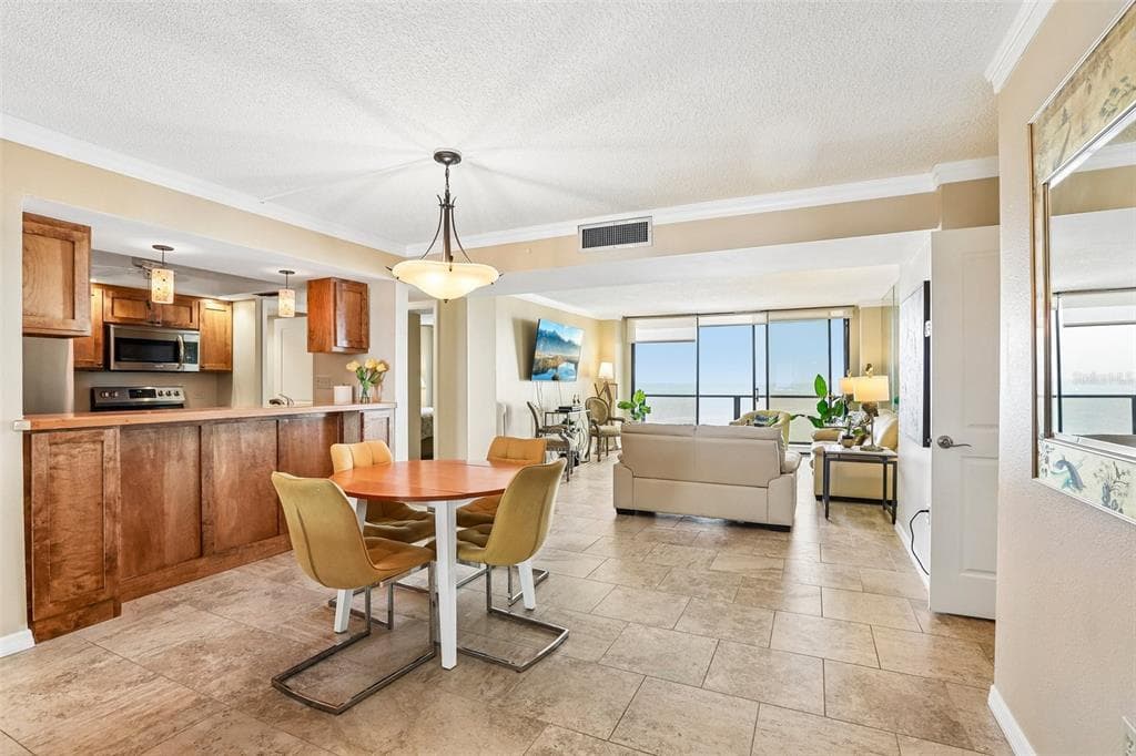 450 S GULFVIEW BOULEVARD 703 photo 9