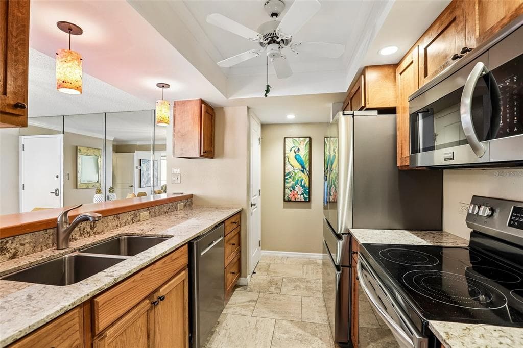 450 S GULFVIEW BOULEVARD 703 photo 13