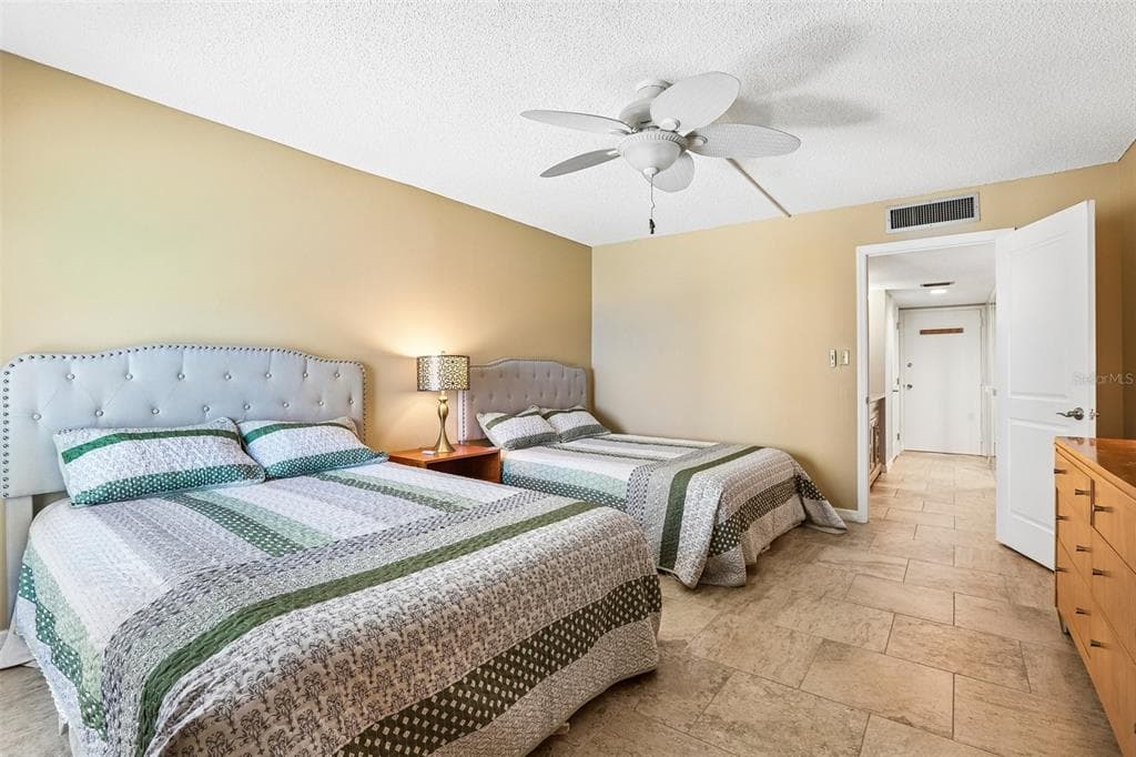 450 S GULFVIEW BOULEVARD 703 photo 19