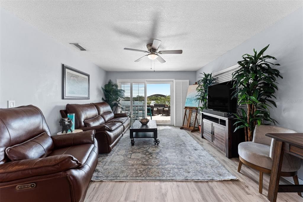 29 PELICAN LANE photo 12