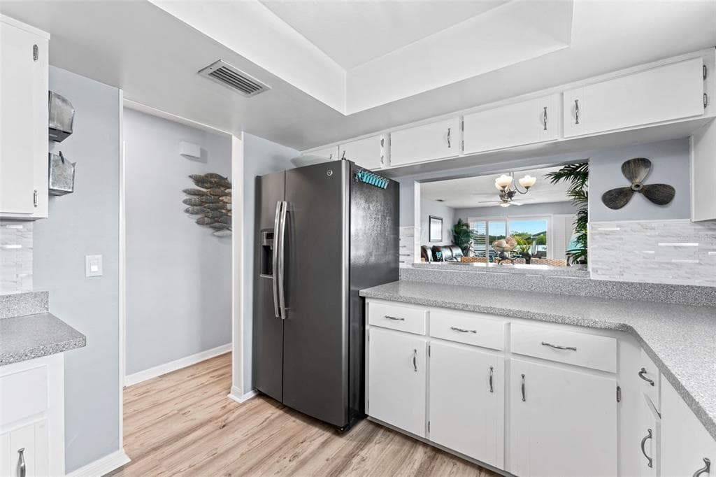 29 PELICAN LANE photo 8