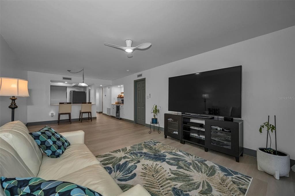 5400 PARK ST. NORTH 303 photo 10
