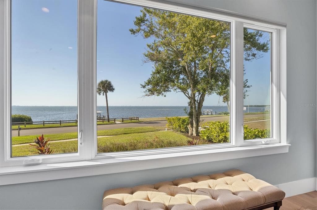 7927 LONGBAY BOULEVARD photo 21