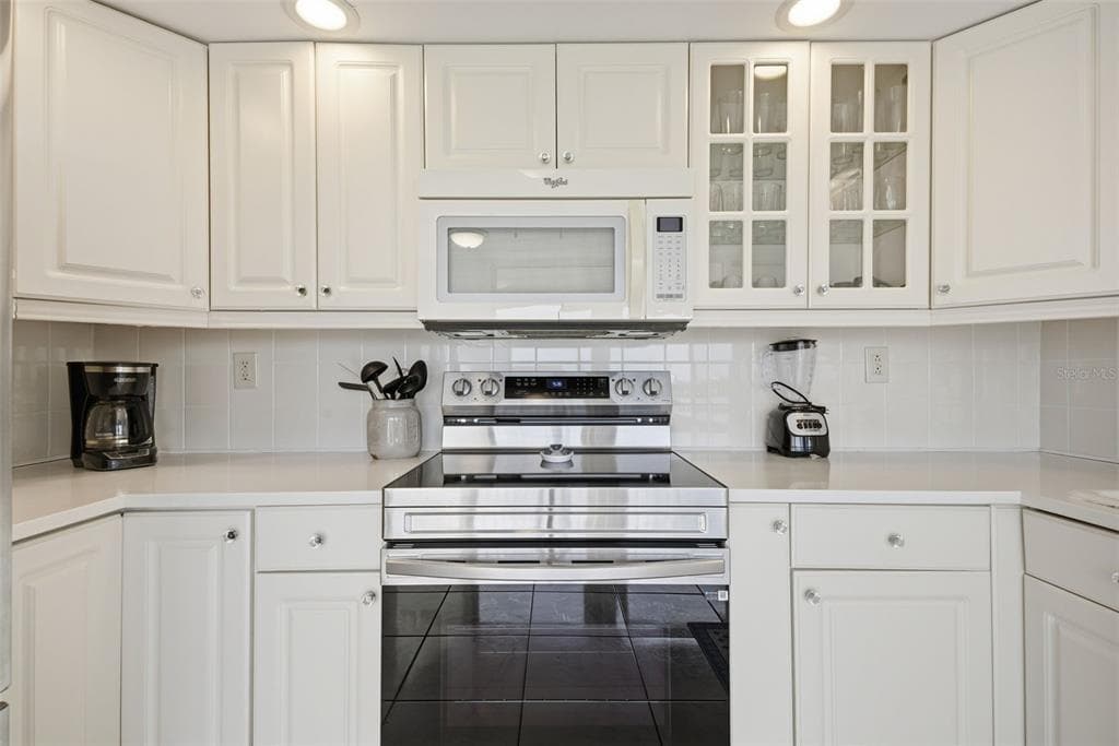 6322 PALMA DEL MAR BOULEVARD S 606 photo 11
