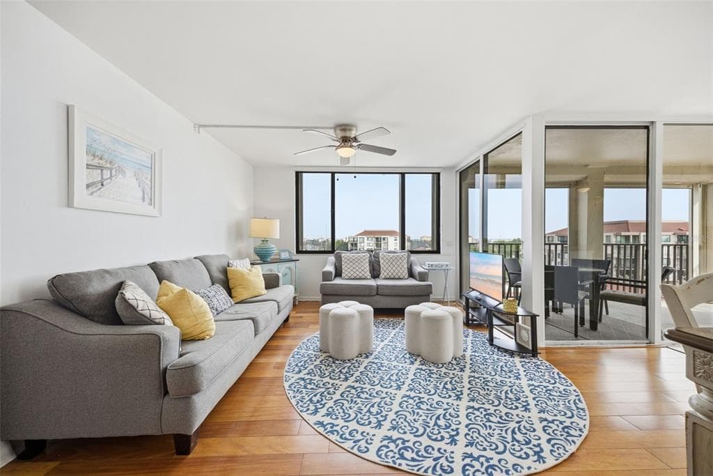 6322 PALMA DEL MAR BOULEVARD S 606 photo 8