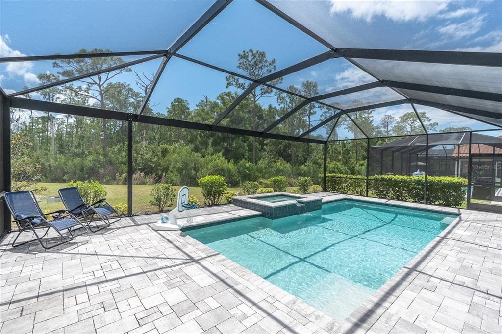 4023 BURDICK LOOP photo 3