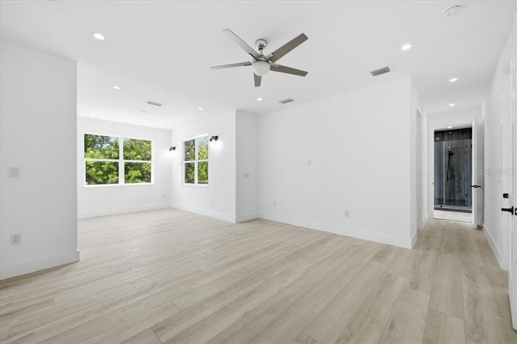 15408 MELPORT CIR photo 18