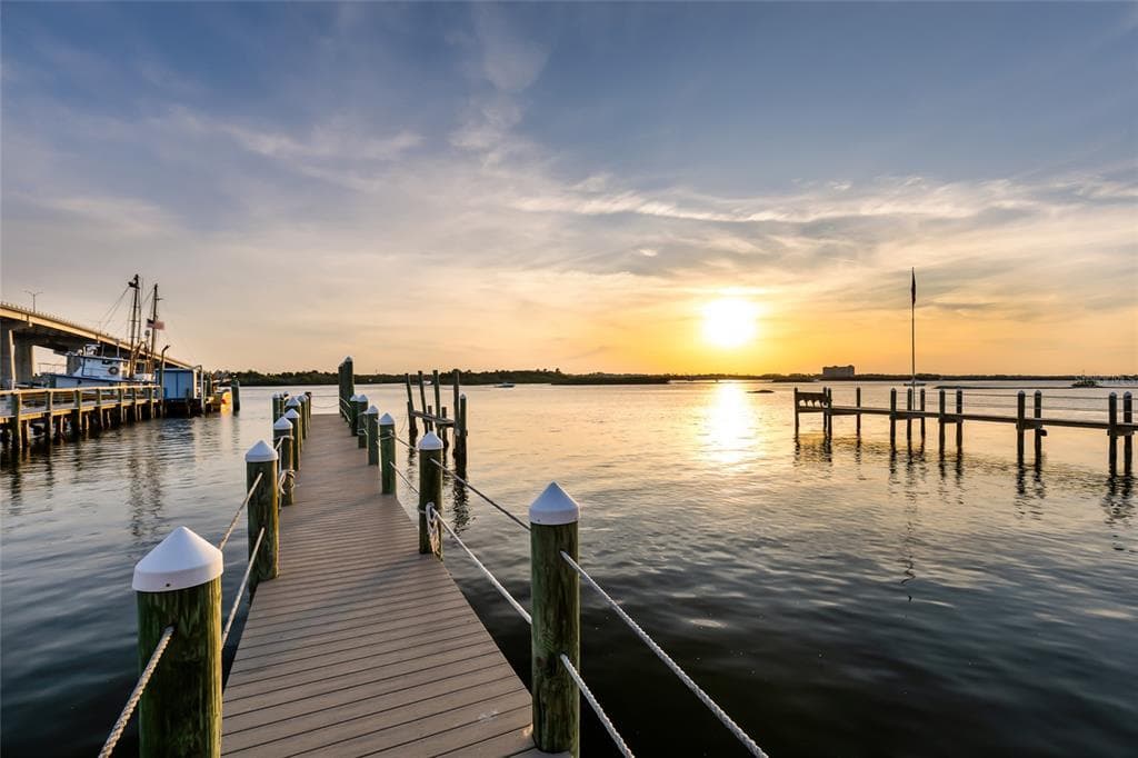 122 CORAL WAY photo 12