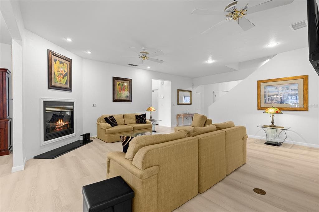 122 CORAL WAY photo 22