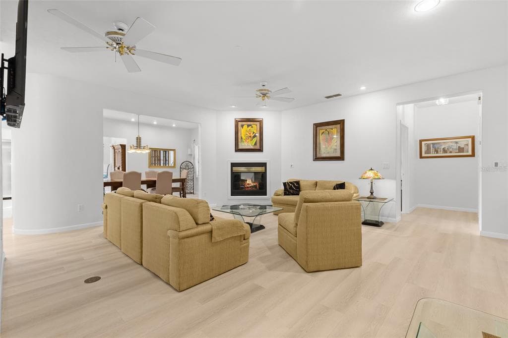 122 CORAL WAY photo 21