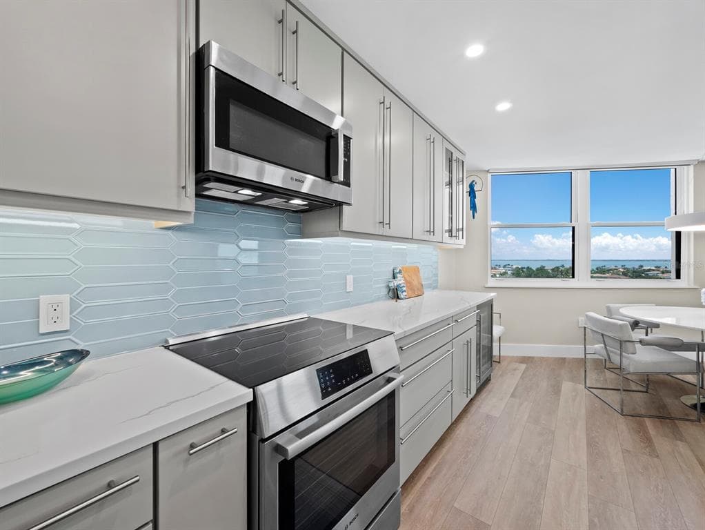 1050 LONGBOAT CLUB ROAD 903 photo 11