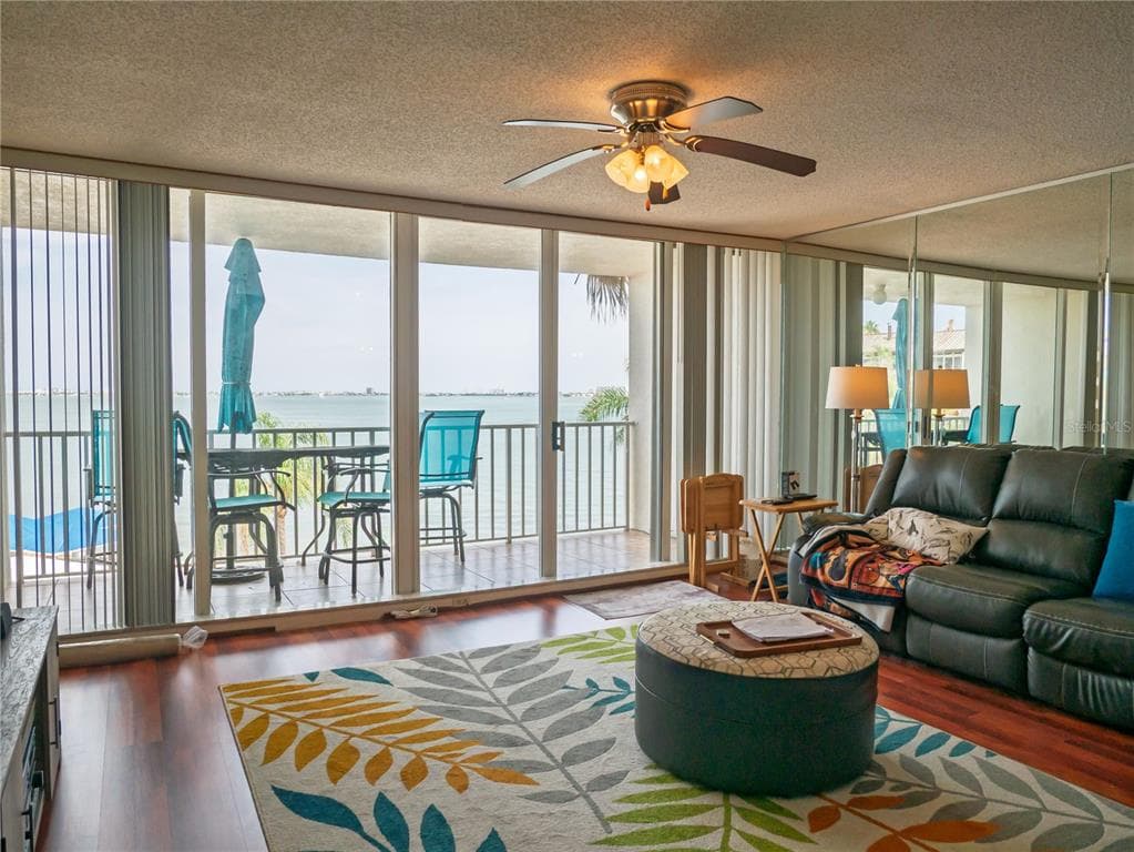 5155 ISLA KEY BOULEVARD S 307 photo 16