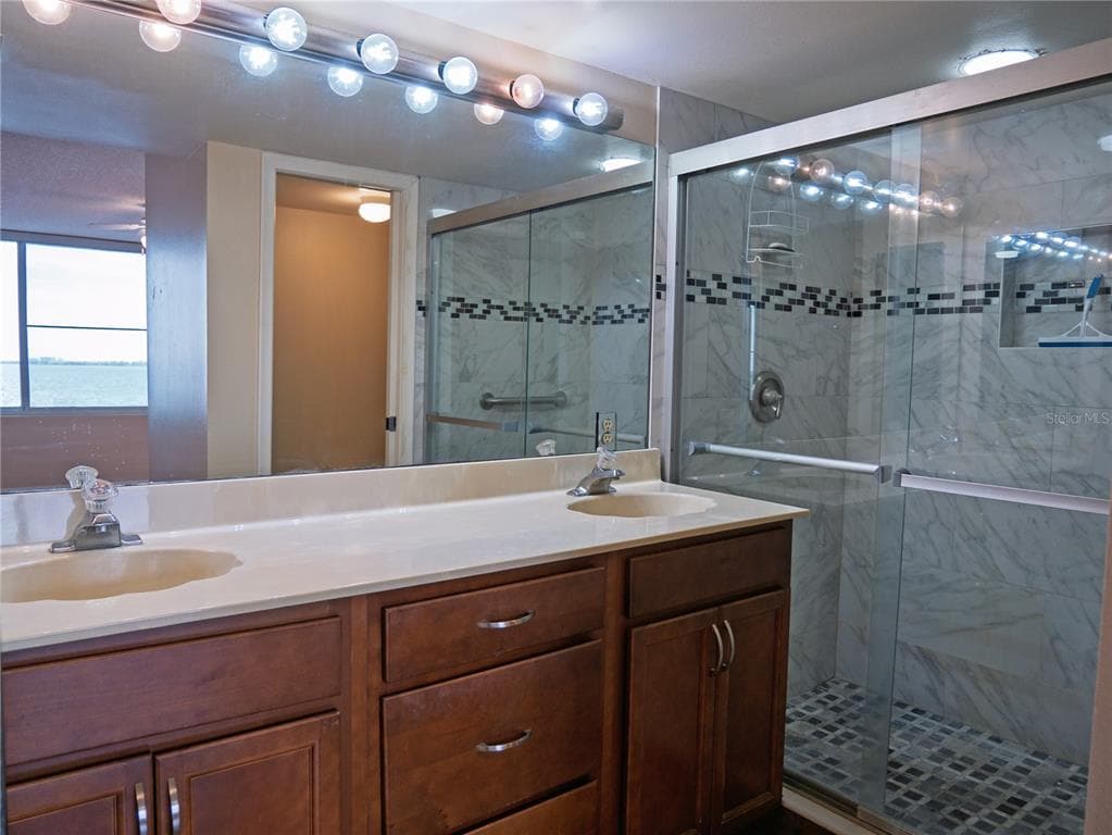 5155 ISLA KEY BOULEVARD S 307 photo 22