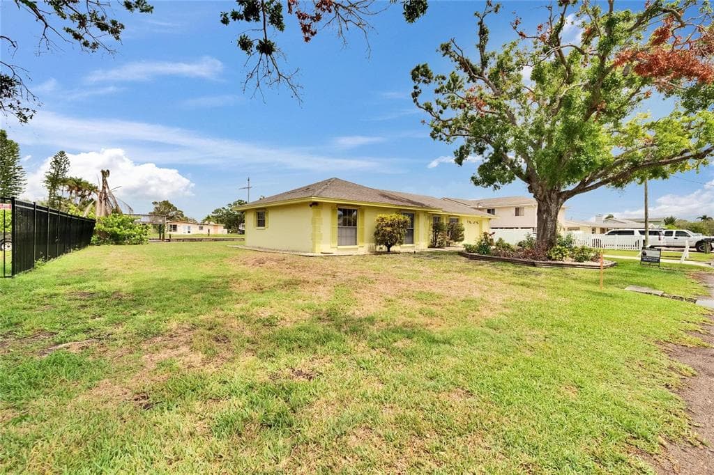 814 SEABREEZE DRIVE photo 7