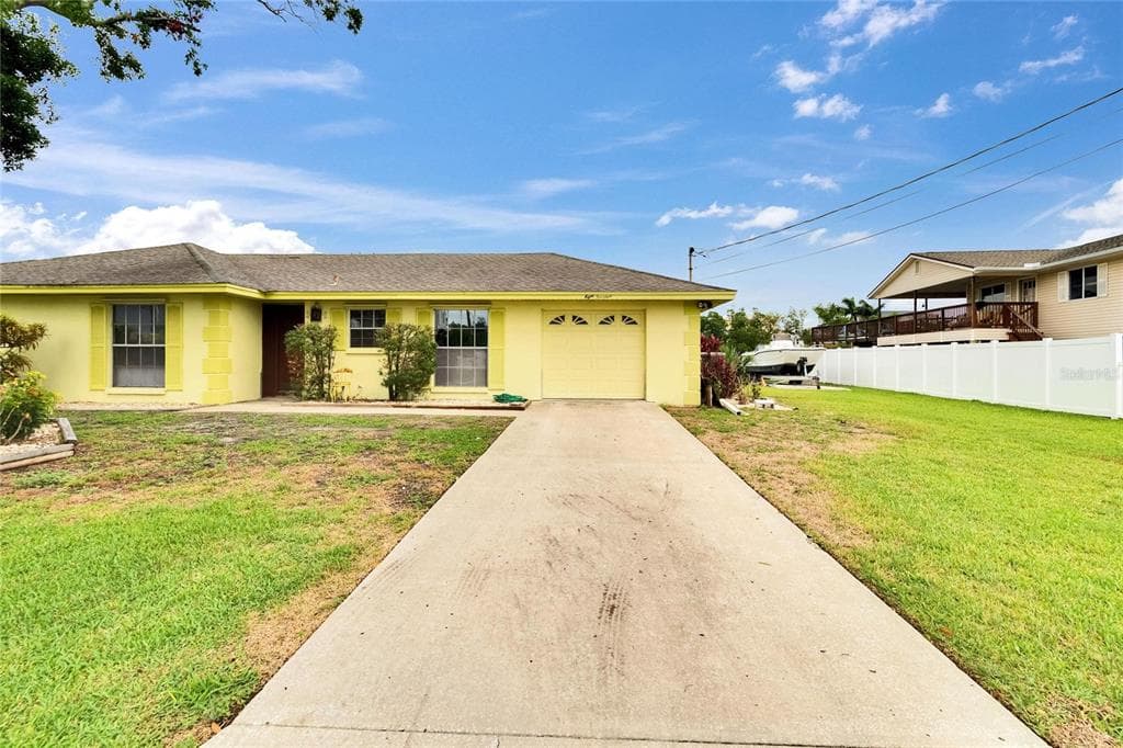814 SEABREEZE DRIVE photo 11