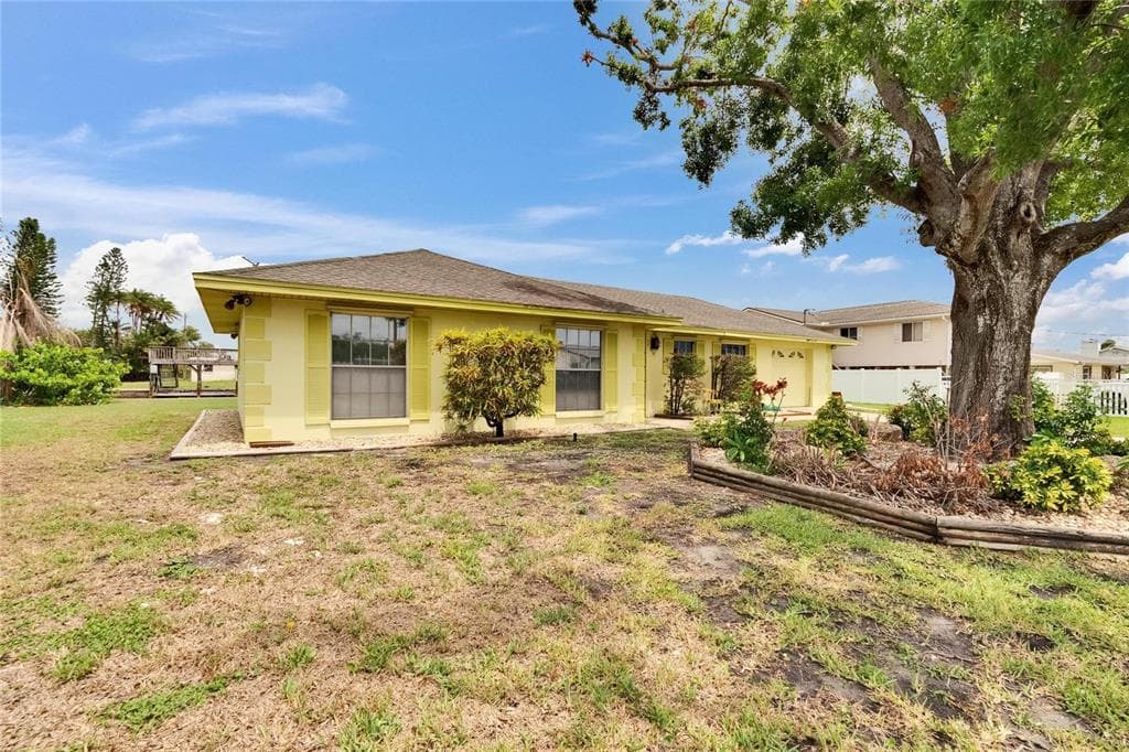 814 SEABREEZE DRIVE photo 8