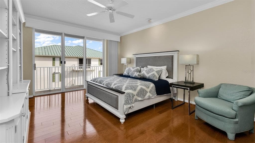 200 HARBOR WALK DRIVE 251 photo 20