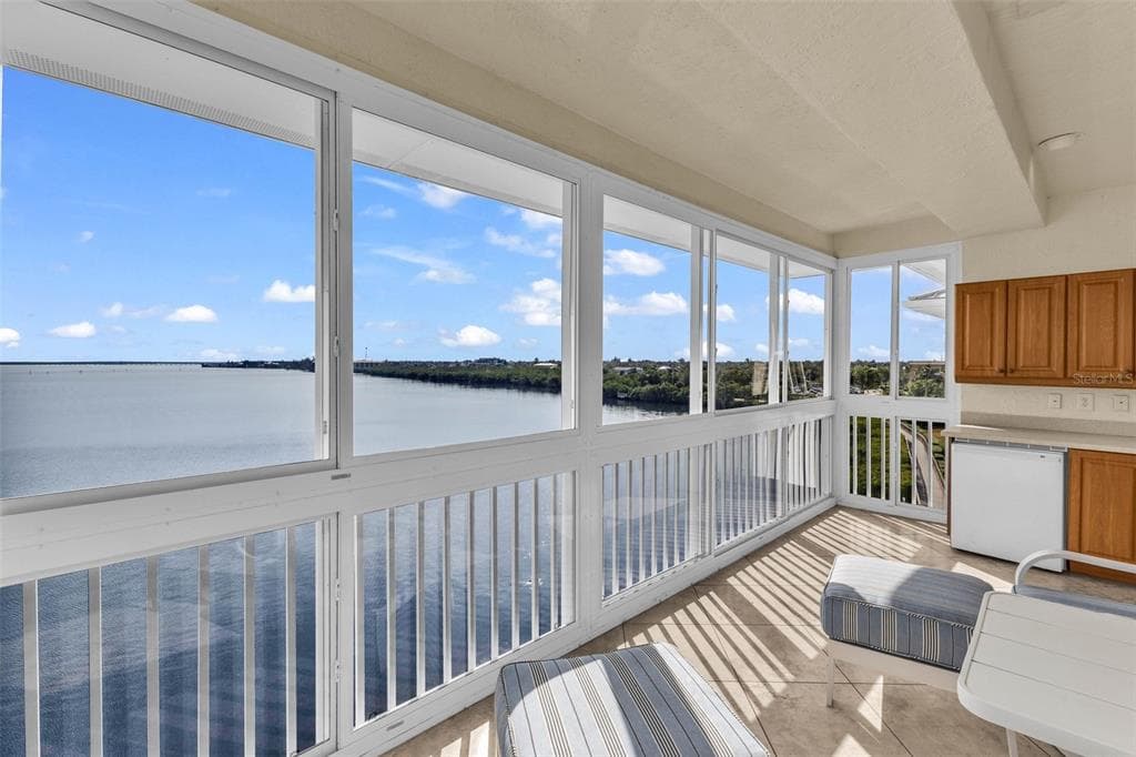 200 HARBOR WALK DRIVE 251 photo 10