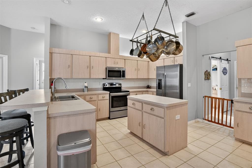 9363 TOOKE SHORE DRIVE photo 8