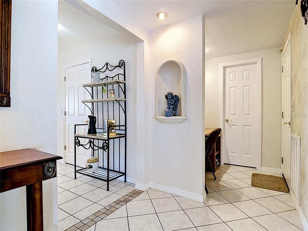 4703 CASSANDRA LANE photo 22