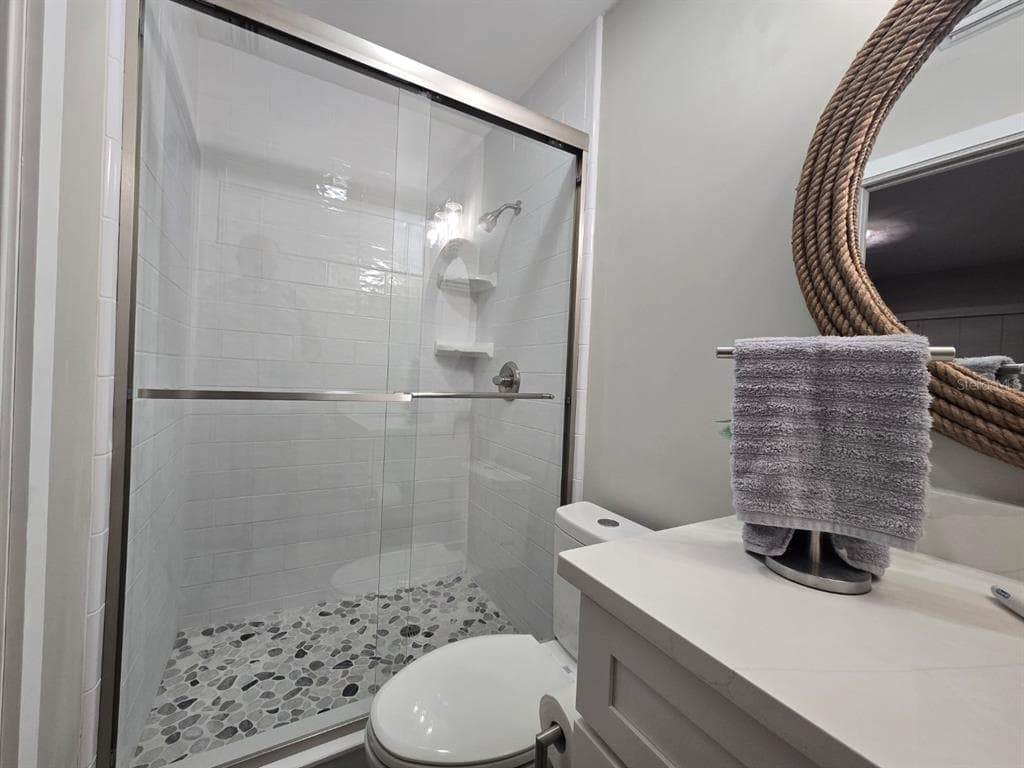 508 SHORE DRIVE photo 16